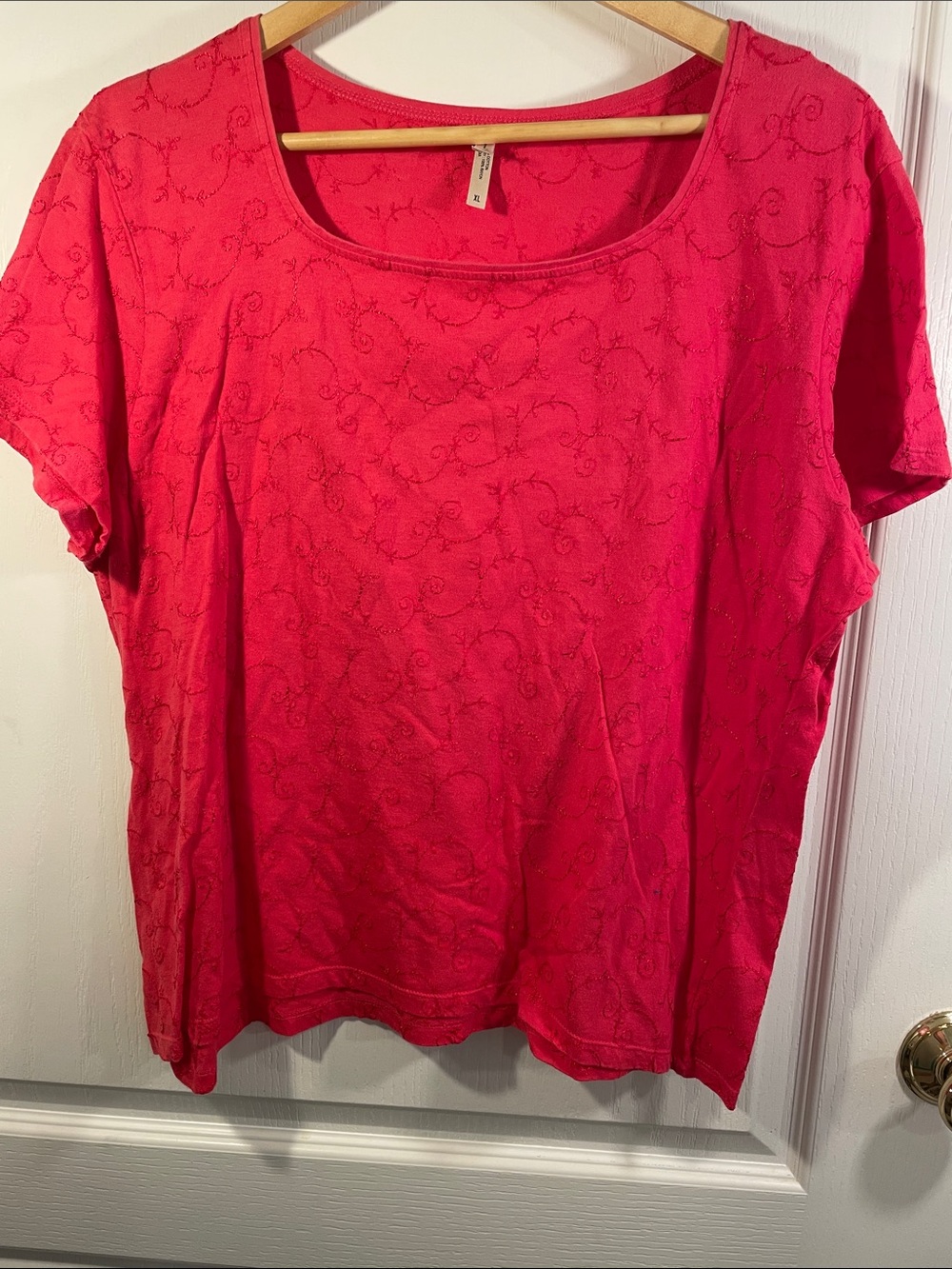 White Stag Bright Pink Short Sleeve Scoop Neck Top